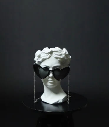 Briļļu ķēdīte ar kristāliņiem