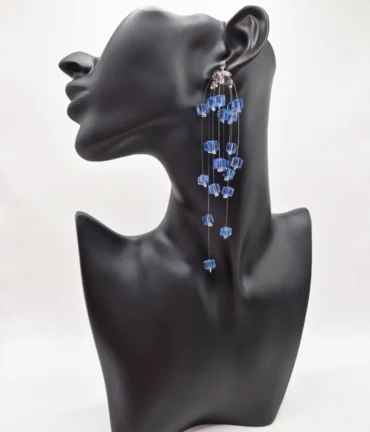 Auskari "Kubiskais Kosmoss" (dažādās krāsās) ar sudraba krāsas furnitūru